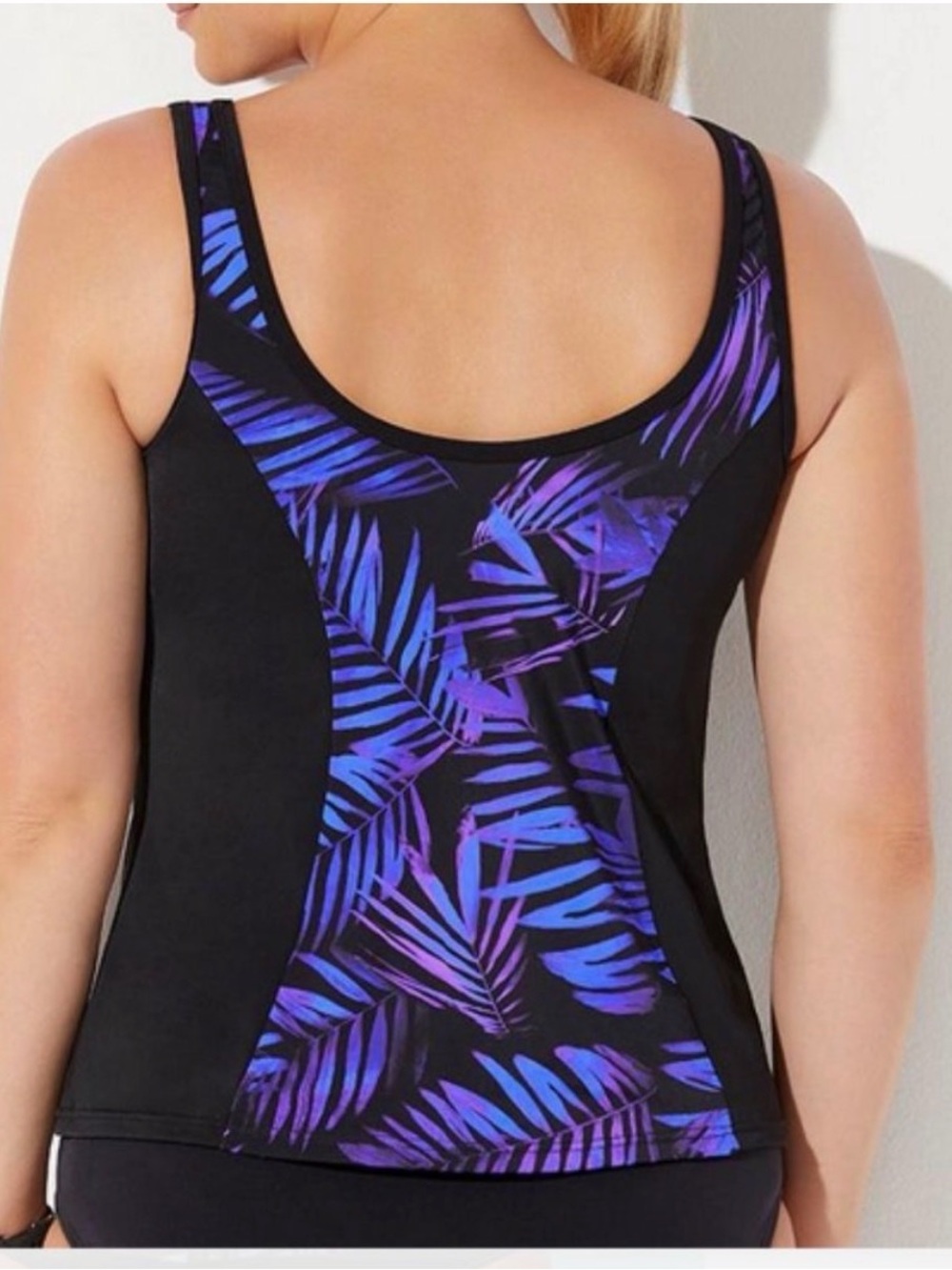 New Zip Front Swimsuits For All Sweetheart
Sporty Tankini Top Plus Size 20 - Picture 3 of 6